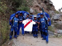 Nossa equipe apoiando o time de futebol